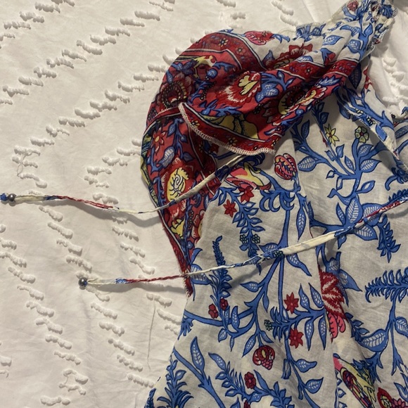 boho ruffle floral tank - Picture 3 of 4